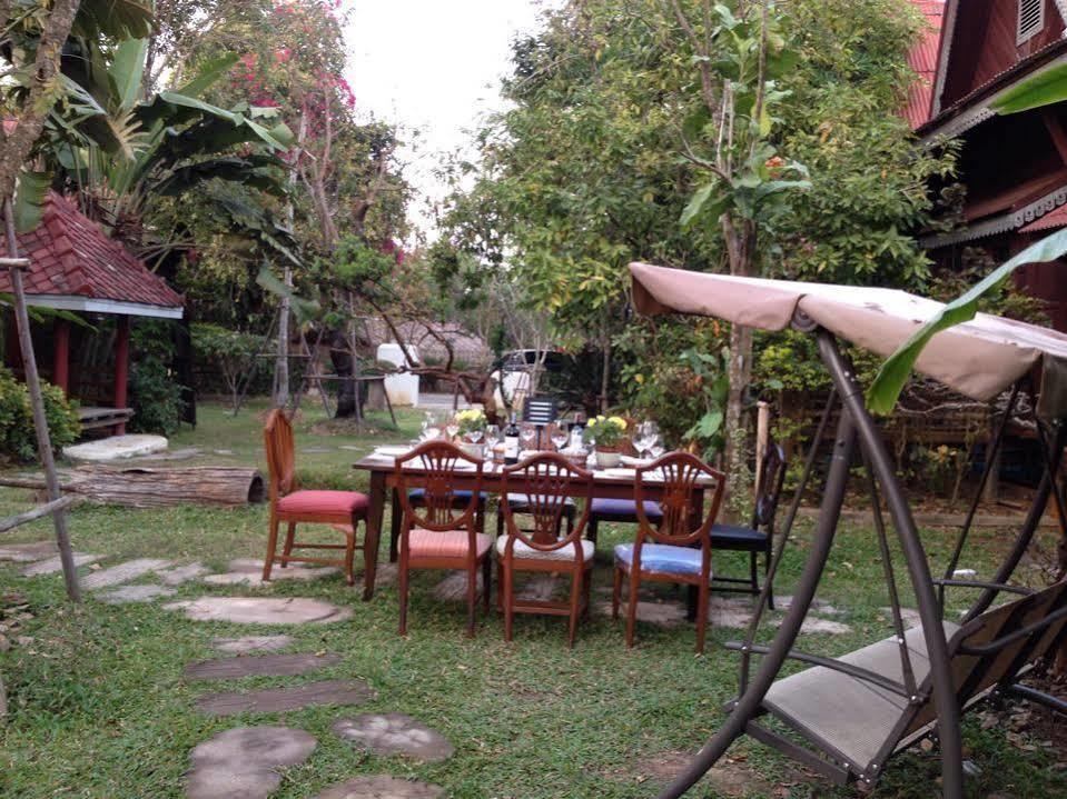 Hotel Siri Lampang Exterior foto